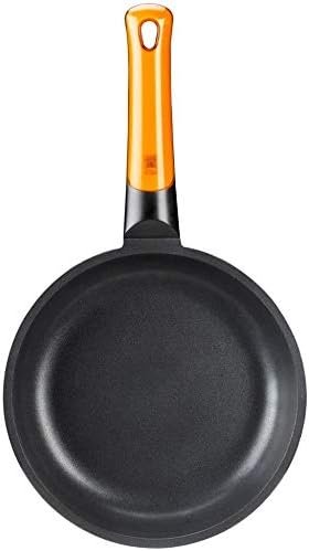 BRA Efficient Orange Sartén de 24 cm, aluminio fundido con antiadherente platinum plus, apta para todo tipo de cocinas incluida inducción y horno, libre de PFOA, color negro